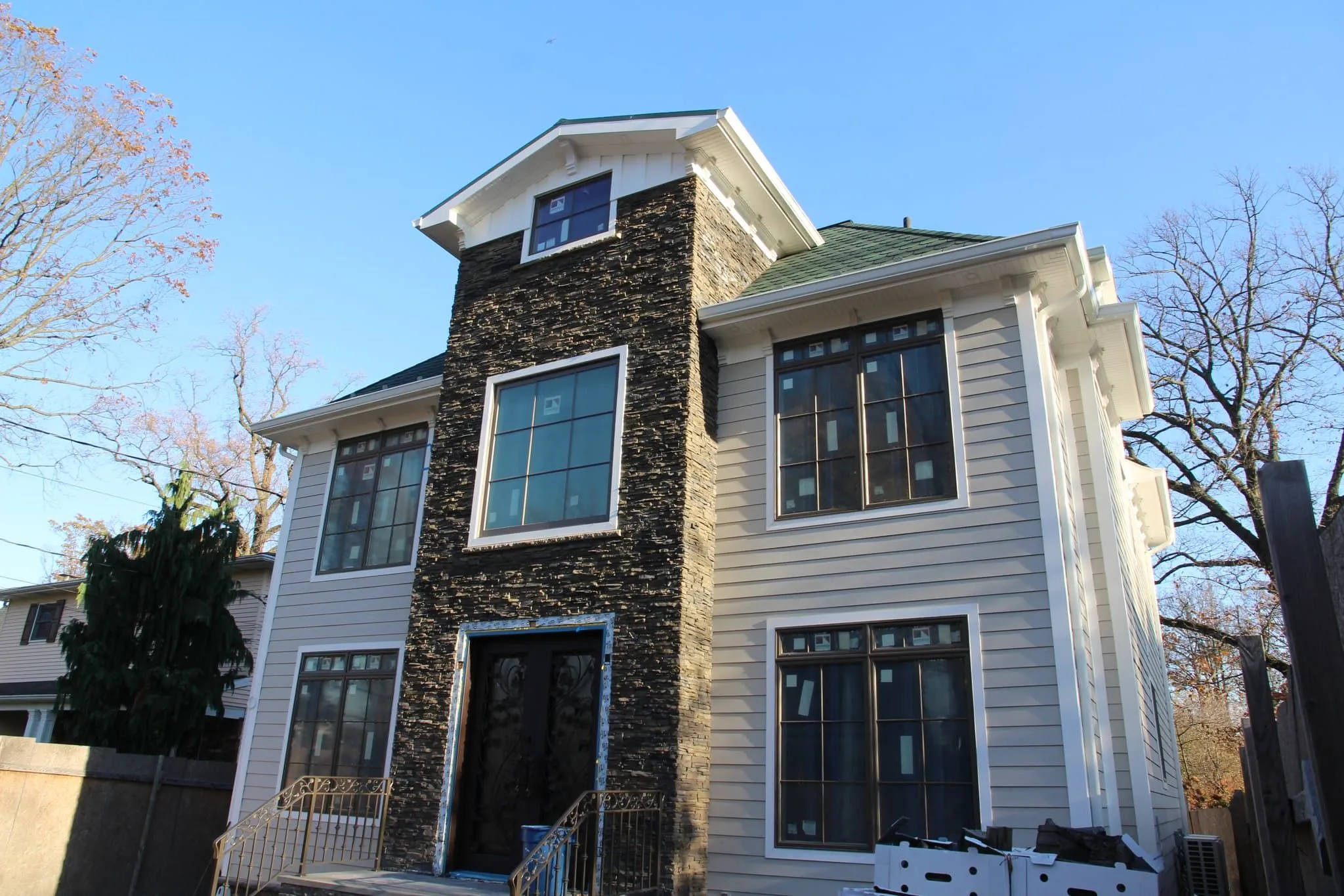 Oakwood Staten Island Single-Family Residence Facade Retrofit — Project Scope